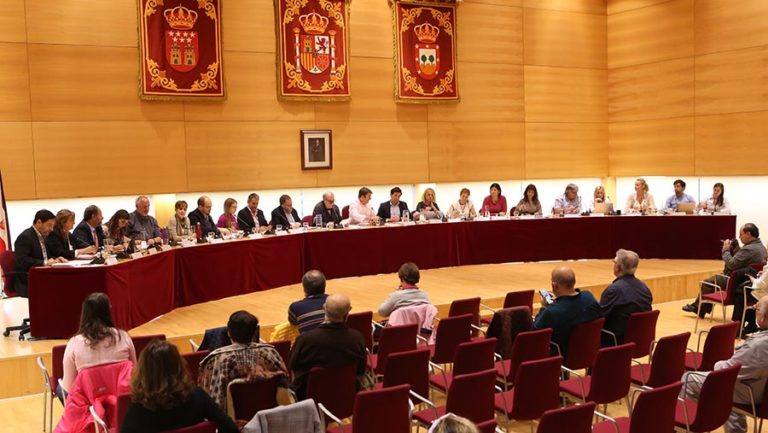 Tres Cantos aprueba un incremento en las bonificaciones para familias numerosas de carácter general y especial