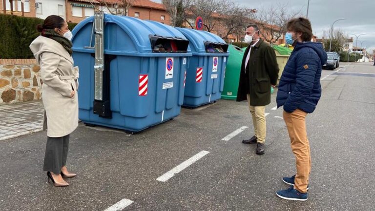 Olías del Rey mejora y amplía los servicios de recogida de basuras y de limpieza viaria