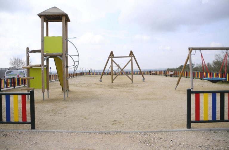 ‘Goleta’ y ‘Bergantín’, los dos nuevos parques infantiles de Boadilla