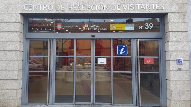 A licitación el servicio de atención al visitante en la Muralla y el Centro de Recepción de Visitantes de Ávila