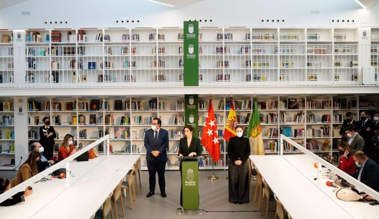 Inaugurada la biblioteca Princesa doña Leonor de Boadilla