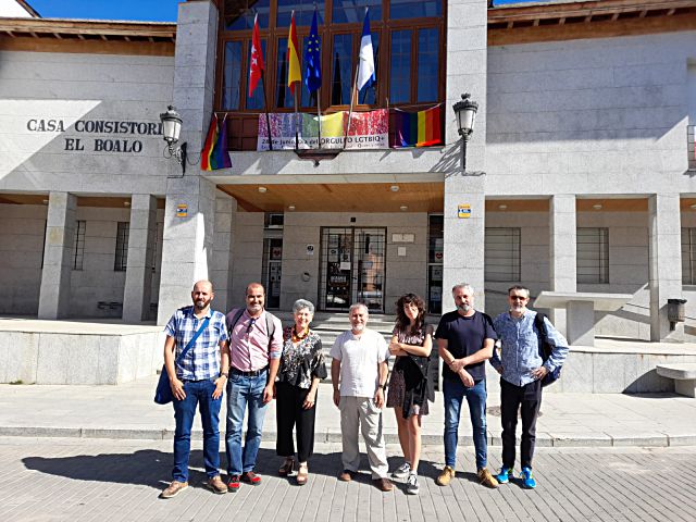 ‘Las arañas se encienden en los hoteles’ galardonada con el premio de narrativa Carmen Martín Gaite