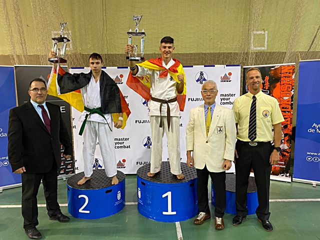 El alameño Manuel Menéndez campeón de Europa Sub-21 de kárate