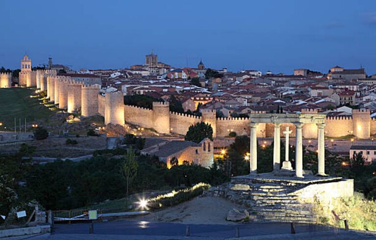 El parador de Ávila se une a ´La Noche del Patrimonio’