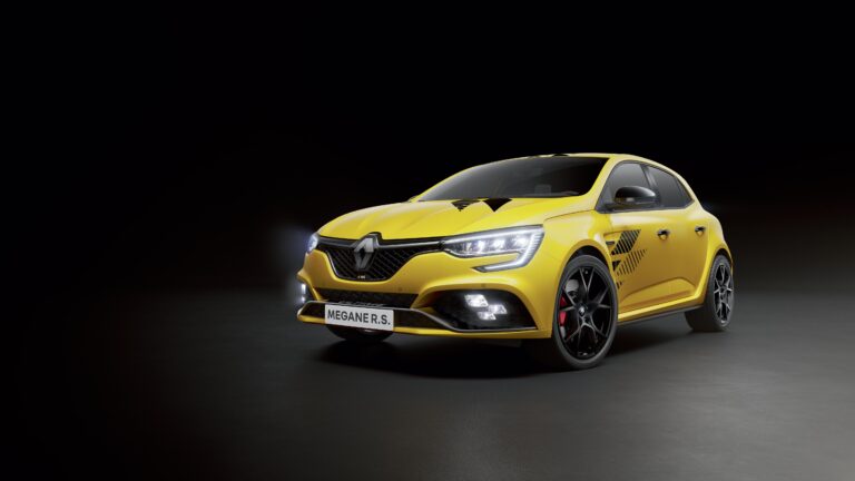 Megane RS ULTIME, una edición limitada que celebra la trayectoria de un deportivo icónico de Renault