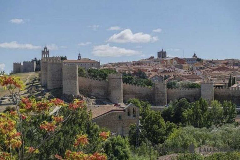 Ávila se llena de actividades para celebrar el fin de semana: deporte, turismo, recreación histórica y música