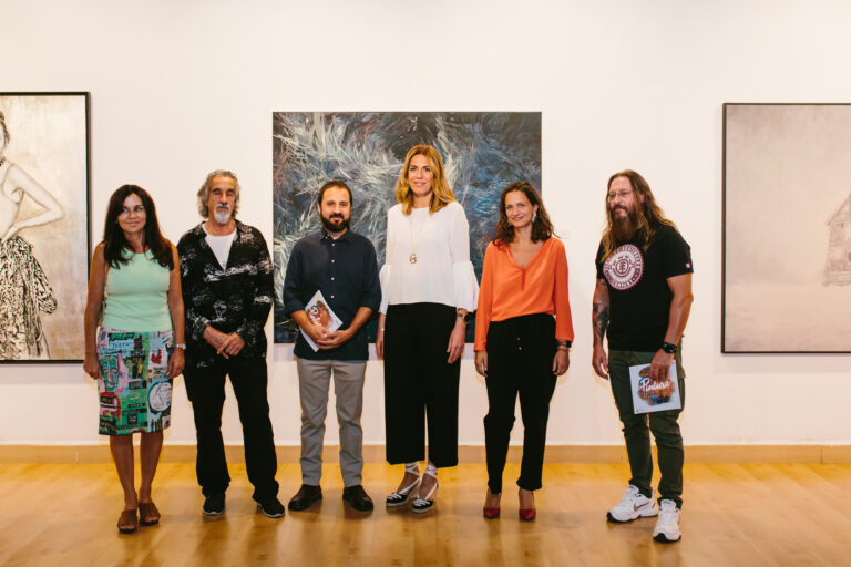 Exposición de obras ganadoras y seleccionadas en el VIII Certamen Nacional de Pozuelo de Alarcón