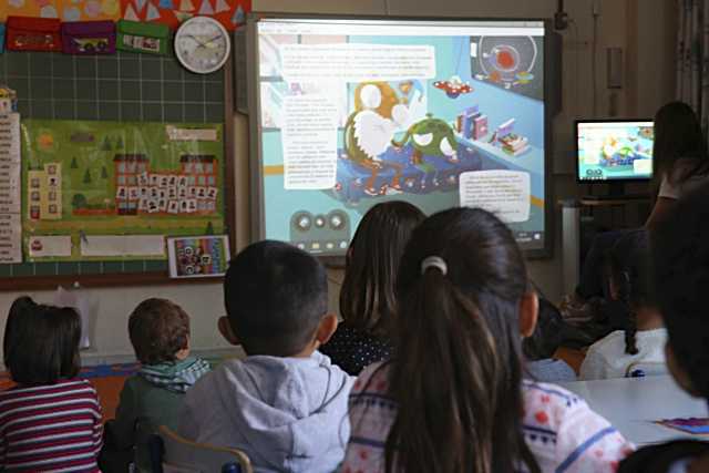 Iniciativa en Las Rozas busca prevenir problemas de espalda en estudiantes a través de talleres de ergonomía