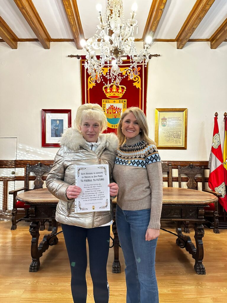 Entregado premio de 1.500€ en rifa del comercio local de Arenas de San Pedro