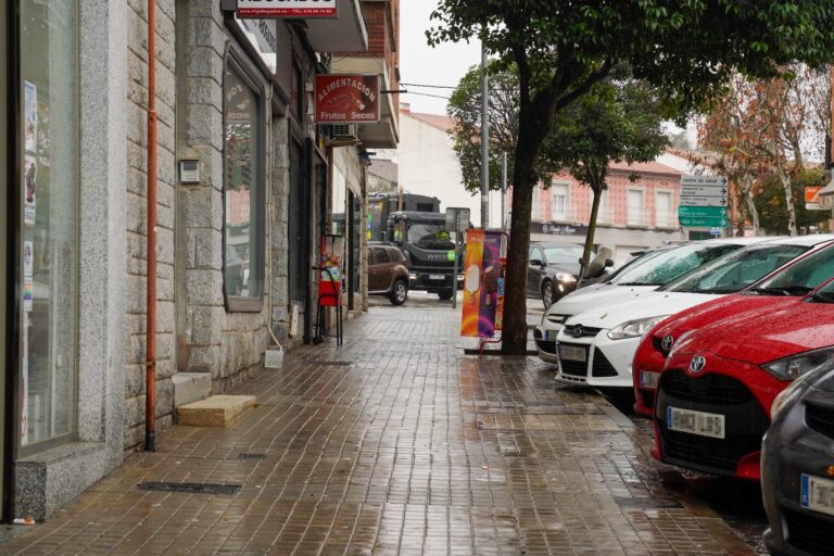 La Junta aprueba plan de mejora de aceras en la Glorieta José Cubero El Yiyo por casi 100.000 euros