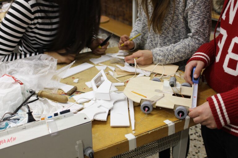 El Ayuntamiento de San Sebastián de los Reyes ofrece un programa de actividades gratuitas para jóvenes en el Centro Joven Sanse