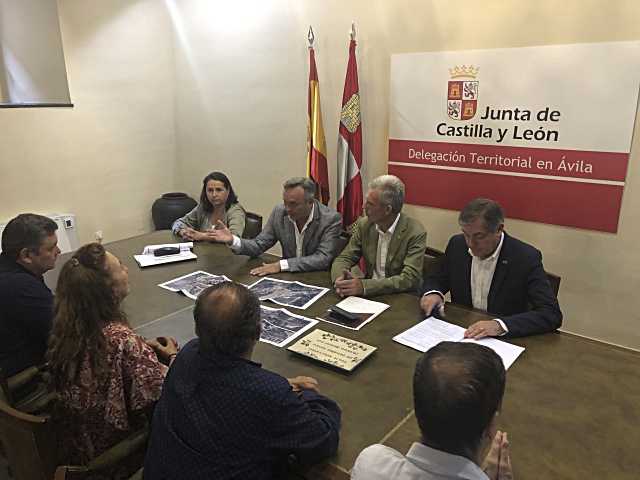 Proyecto de mejora de travesías en Burgohondo, La Adrada y Serranillos financiado por la Unión Europea