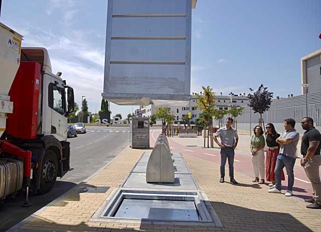 Las Rozas entierra 20 contenedores para mejorar recolección de residuos en nuevas urbanizaciones