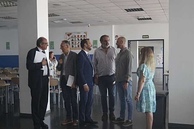 El Viceconsejero política y organización educativa realizó una visita a centros educativos de Torrejón de Velasco