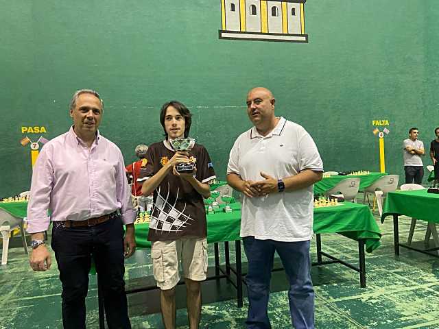 Martín Fernández Ruiz se corona campeón en el XXX Torneo de  