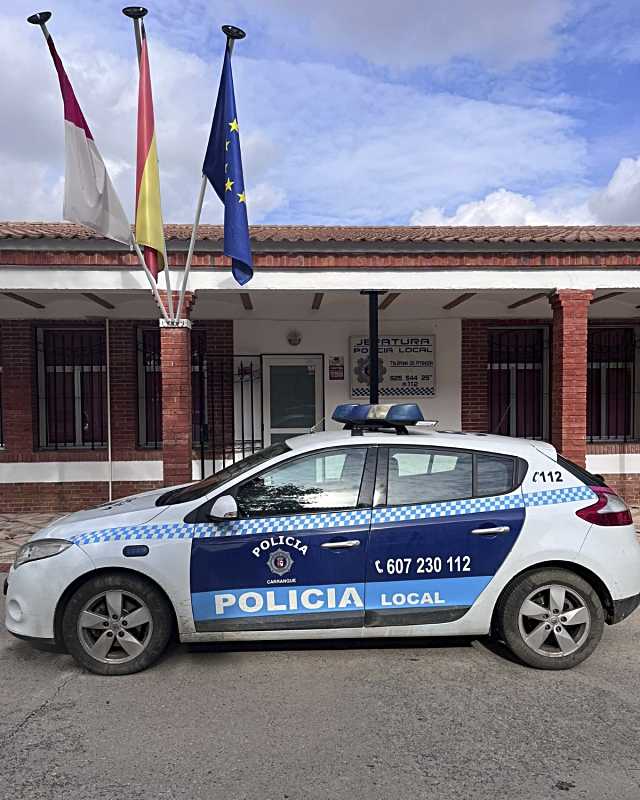 La Policía Local de Carranque atrapa a tres menores al intentar robar un coche