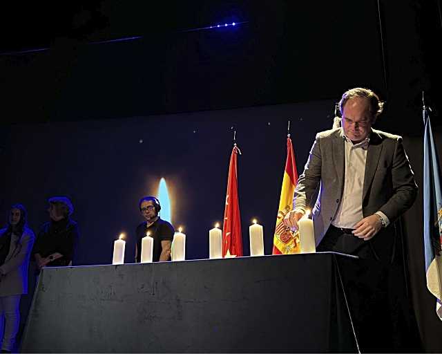 Las Rozas conmemora el Día Internacional de las Víctimas del Holocausto con un emotivo acto