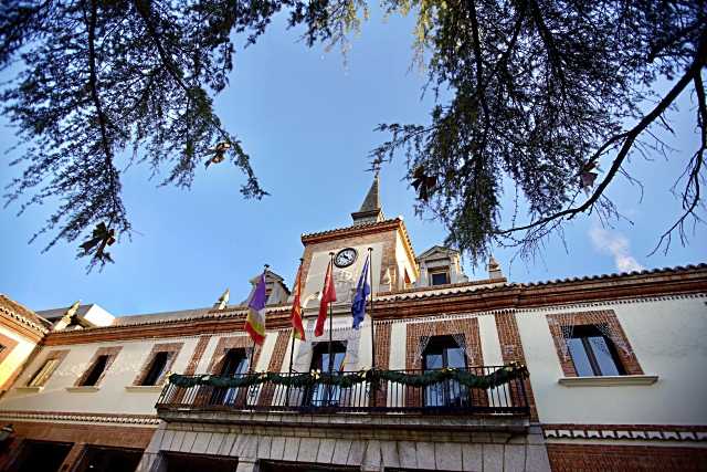 Aprobado el calendario fiscal del Ayuntamiento de Las Rozas para este año