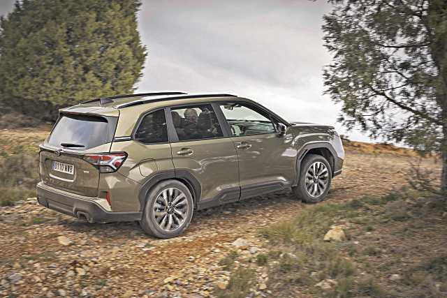 Probamos el Subaru Forester 2025: un SUV compacto ideal para familias y aventureros