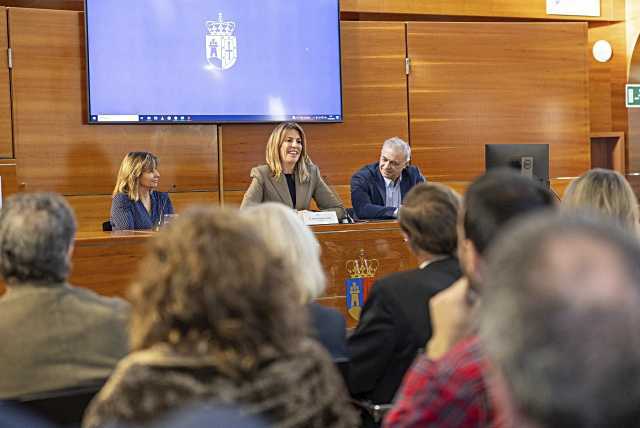 Inauguración de la jornada de trabajo del Ayuntamiento para Entidades Colaboradoras Urbanísticas en Pozuelo de Alarcón