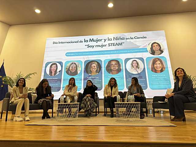 Las Rozas celebró el Día Internacional de la Mujer y la Niña en la Ciencia con una jornada educativa