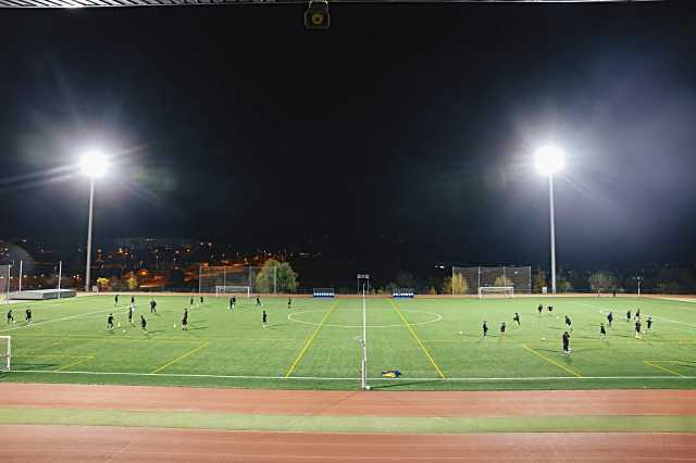 Se concluyen los proyectos de optimización de iluminación en estadios de fútbol municipales