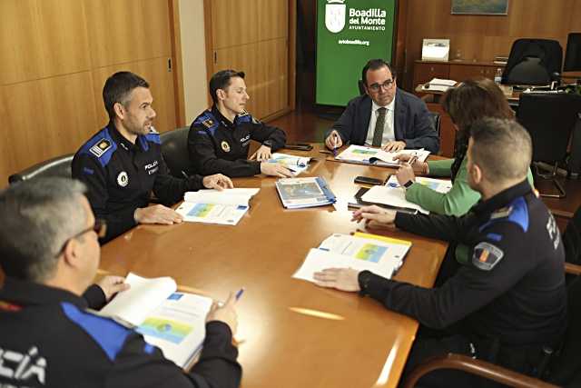 La Policía Local de Boadilla del Monte presenta su Memoria de Actividades 2024 destacando avances en seguridad