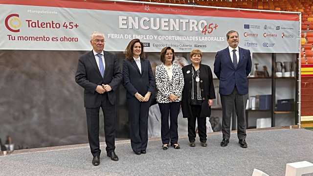Inaugurada la feria del empleo para mayores de 45 años de Illescas