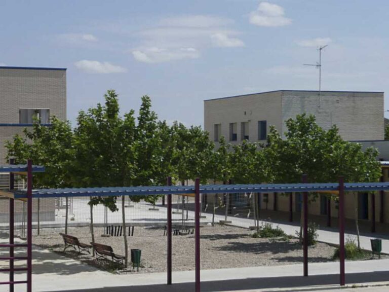 El IES Castillo del Águila de Villaluenga de La Sagra celebra su 25 aniversario con una fiesta