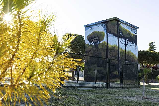 Boadilla del Monte inicia la integración paisajística de siete centros de transformación