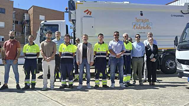 Torrejón de la Calzada ha presentado el nuevo servicio de limpieza