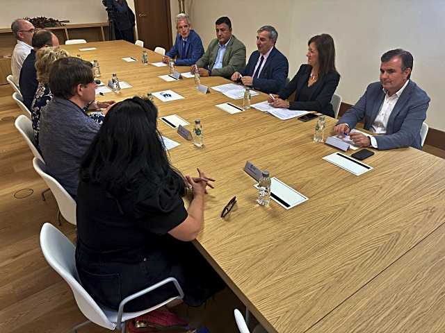 El Gobierno regional planea reducir tarifas de autobús entre Tiétar, Alberche y Madrid