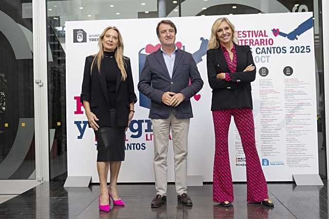 Marta Robles presenta el ciclo literario ‘Rosa y Negro’