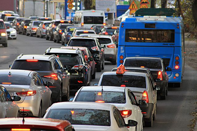 Más del 50% de los conductores no saben nada sobre los sistemas de asistencia en sus coches