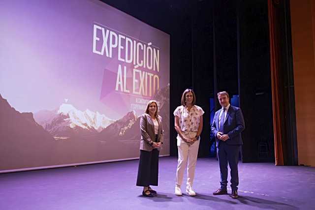 Edurne Pasaban comparte su experiencia alpinista en el ciclo de conferencias ‘Talento Tres Cantos’