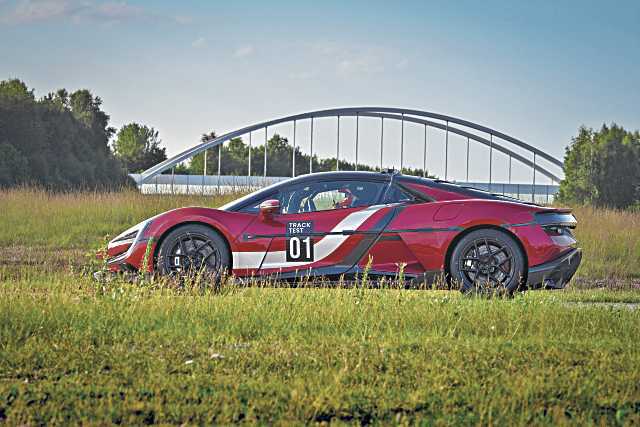 Este superdeportivo eléctrico rompe todos los límites: Descubre su increíble velocidad