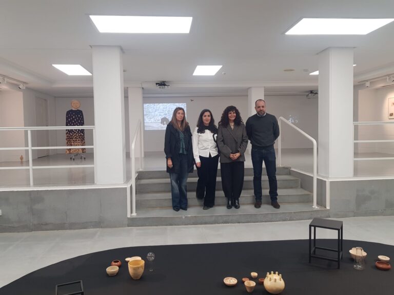 “Un vaso de agua salada”, una exposición  en torno al sentido del gusto