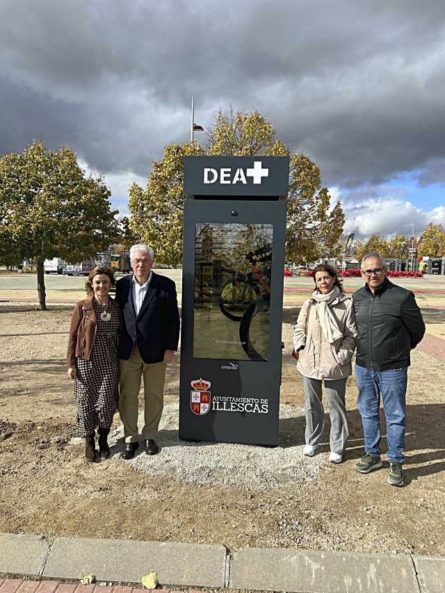 Illescas cuenta con un nuevo punto de información que lleva incorporado un desfibrilador