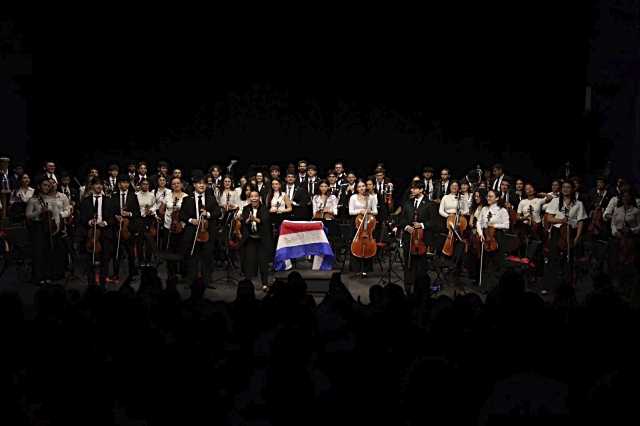 Gran éxito de la Orquesta Sinfónica Juvenil de Costa Rica en el Teatro Rojas