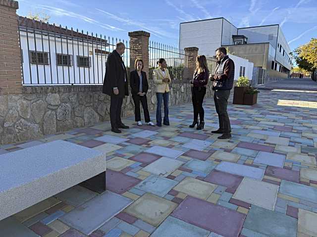 Finalizada la segunda fase de las obras en el Paseo de la Educación de Olías del Rey