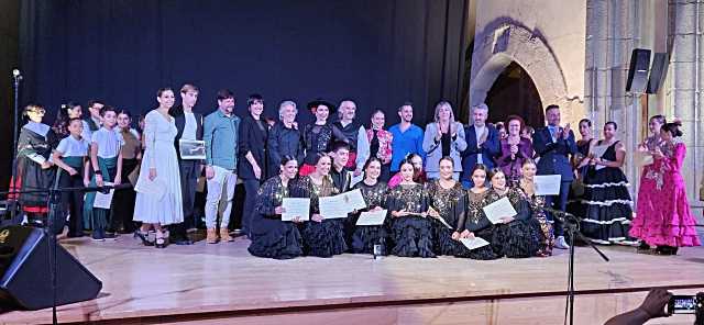 Estrella Vicente de Madrid gana el II Certamen de Danza Española ‘Ciudad de Ávila’