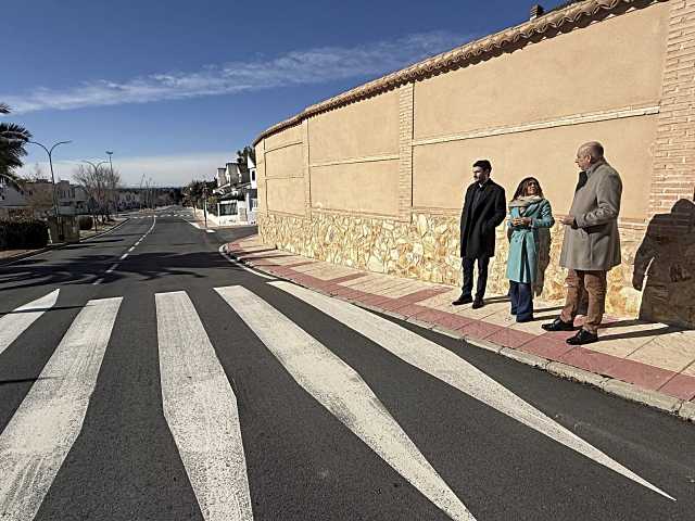Olías del Rey realizó trabajos de mejora en el asfaltado y acerado del municipio