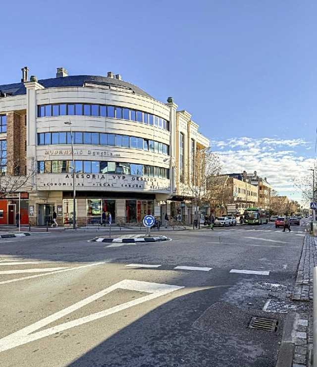 Comienzan las obras para un cruce de semáforos experimental