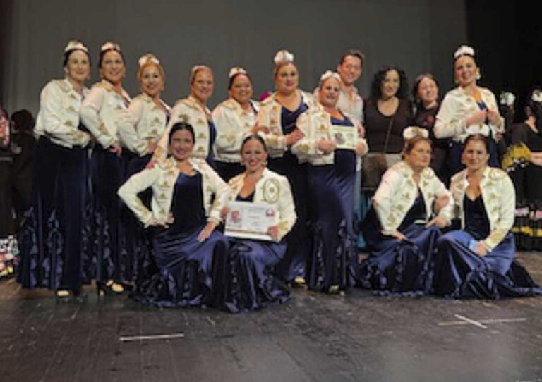 El Grupo Esencia de Illescas se llevó el primer premio en el III Campeonato Benéfico ‘Seguimos Bailando’