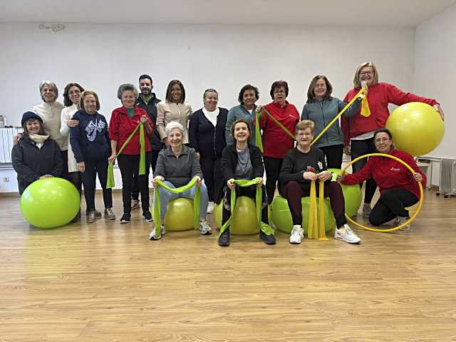 Más de 500 personas mayores se benefician de los programas gratuitos de envejecimiento activo en Olías del Rey