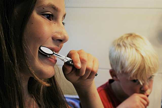 La técnica de cepillado que cambiará tu salud bucodental para siempre