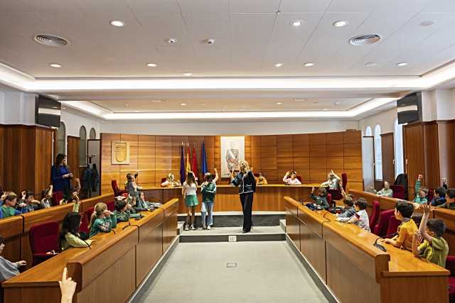 Ochocientos estudiantes participan en el programa ‘Conoce tu Ayuntamiento’