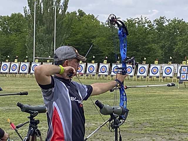 El abulense Gonzalo Sánchez-Ferrero mejora su marca personal en el GP de Andújar