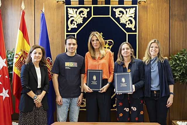 Afanias y Ayuntamiento de Pozuelo firman acuerdo para facilitar empleo a personas con discapacidad intelectual