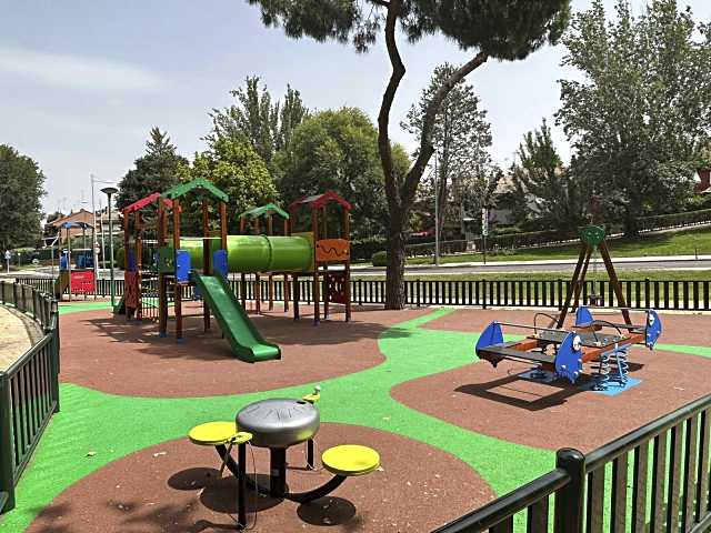 Pozuelo de Alarcón aprueba inversión de 1,6 millones de euros para zonas de juego infantiles